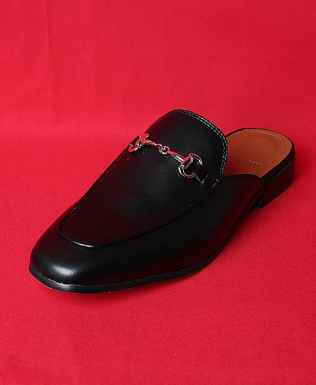 A-7723<br>COWHIDE BLOAFER<br>소가죽 블로퍼<br>Color : 1 color<br>Heel height : 4cm