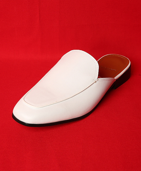 A-7721<br>COWHIDE BLOAFER<br>소가죽 블로퍼<br>Color : 1 color<br>Heel height : 4cm
