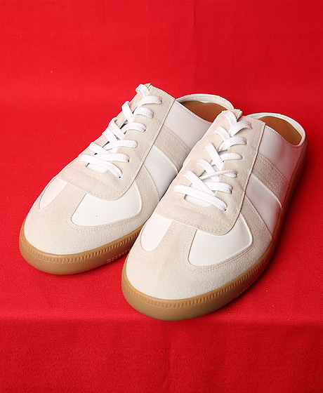 A-8348<br>GERMAN ARMY BLOAFER<br>독일군 블로퍼<br>Color : 1 color<br>Heel height : 3cm