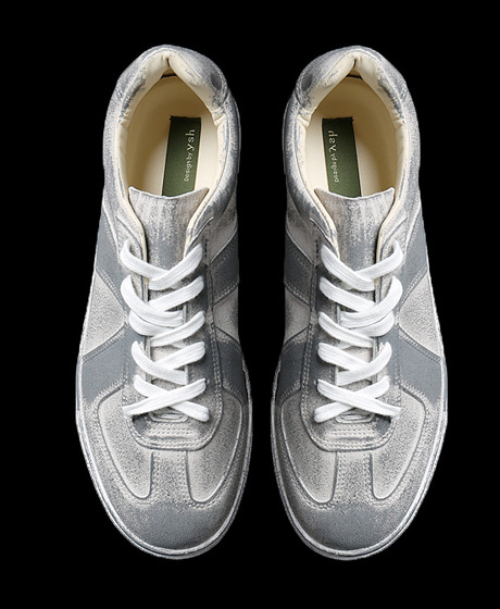 A-10114<br>핸드메이드 페인팅 독일군 스니커즈<br>Color : 1 color<br>Material : suede/cowhide