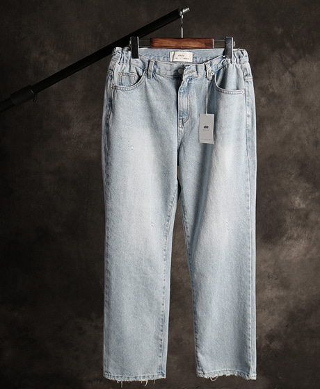 P-8828<br>빈티지 워싱 스트레이트 데님 팬츠<br>Color : 1 color<br>Material : denim