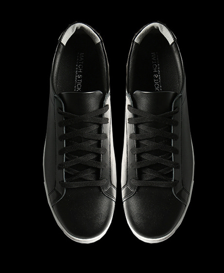 A-11510<br>소가죽 스니커즈<br>Color : 1 color<br>Material : cowhide