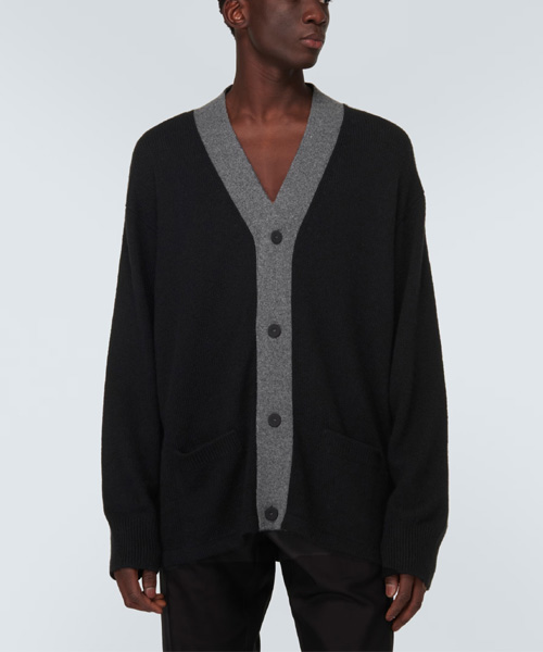 JK-22761<br><b>PRADA</b><br>캐시미어 가디건</b><br>[매장가-280만원대]