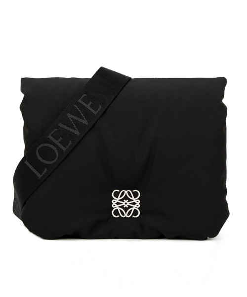 A-38654<br><b>LOEWE</b><br>푸퍼 고야 패디드 크로스바디 백</b><br>[매장가-300만원대]