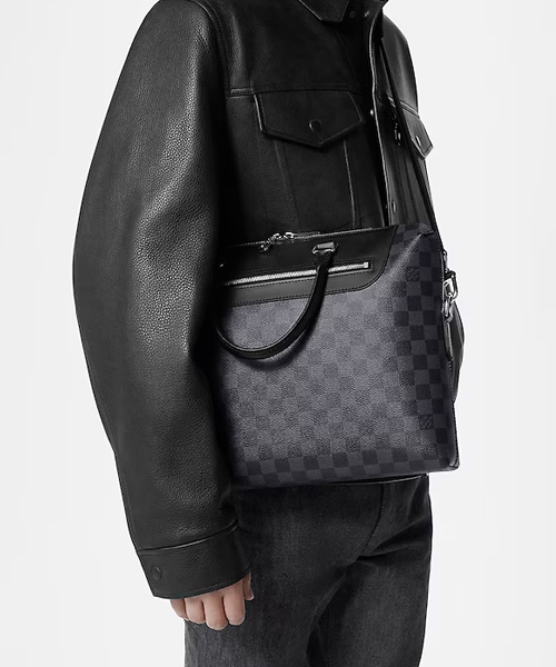A-38468<br><b>LOUIS VUITTON</b><br>도큐먼트 브리프 케이스</b><br>[매장가-300만원대]