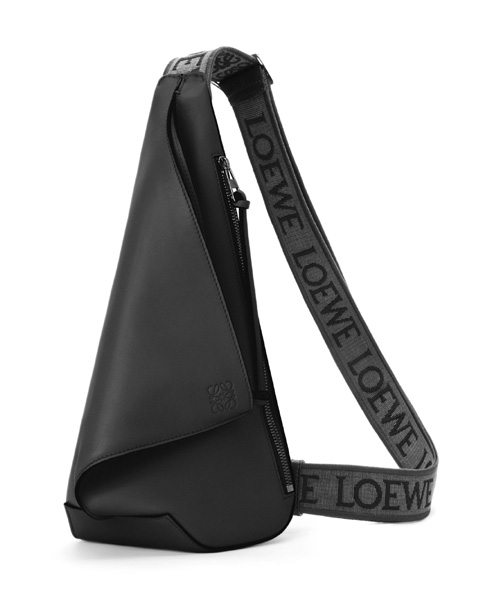 A-38602<br><b>LOEWE</b><br>안톤 슬링 백</b><br>[매장가-290만원대]