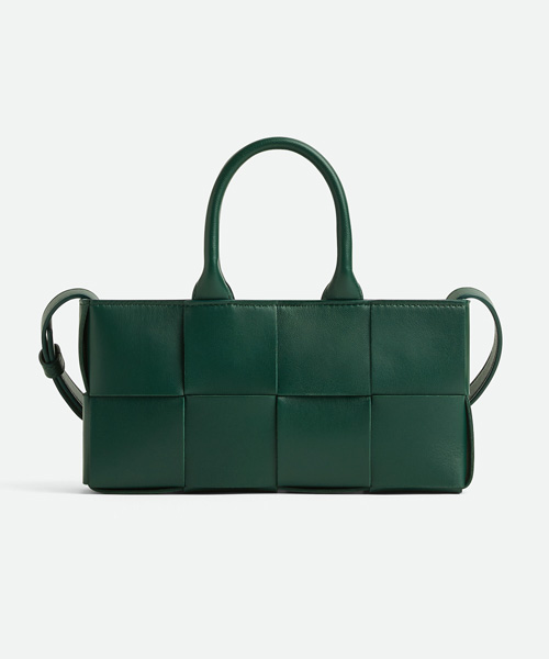 A-38722<br><b>BOTTEGA VENETA</b><br>미니 이스트-웨스트 아르코 토트 백</b><br>[매장가-300만원대]