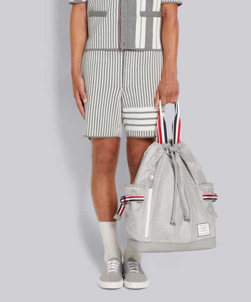 P-15356<br><b>THOM BROWNE</b><br>코튼 시어서커 자카드 4바 쇼츠</b><br>[매장가-180만원대]