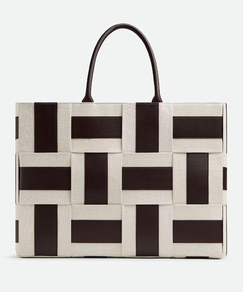 A-38883<br><b>BOTTEGA VENETA</b><br>라지 아르코 토트백</b><br>[매장가-500만원대]