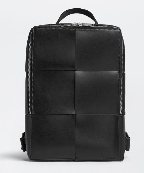 A-38852<br><b>BOTTEGA VENETA</b><br>아르코 백팩</b><br>[매장가-400만원대]