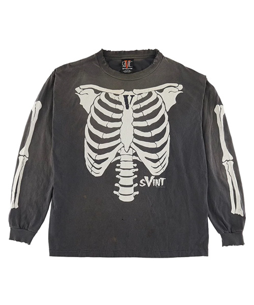 T-29375<br><b>SAINT MICHAEL x V LONE</b><br>BONE 프린팅 롱 슬리브 티셔츠</b><br>[매장가-70만원대]