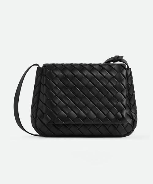 A-39147<br><b>BOTTEGA VENETA</b><br>스몰 코블 메신저백</b><br>[매장가-400만원대]