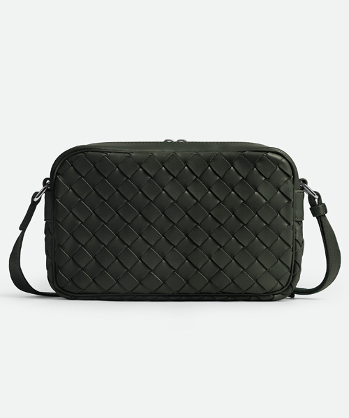 A-39324<br><b>BOTTEGA VENETA</b><br>인트레치아토 스몰 카메라 백</b><br>[매장가-300만원대]
