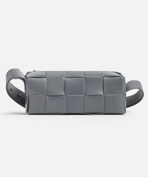 A-39495<br><b>BOTTEGA VENETA</b><br>스몰 브릭 카세트</b><br>[매장가-350만원대]