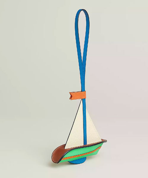 A-39729<br><b>HERMES</b><br>SAIL 24 CHARM</b><br>[매장가-200만원대]