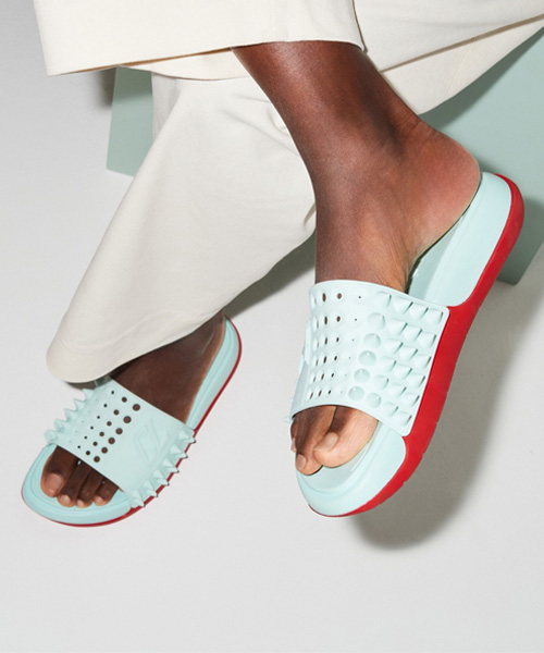 A-39703<br><b>CHRISTIAN LOUBOUTIN</b><br>로고 시그니처 패턴 슬리퍼</b><br>[매장가-50만원대]