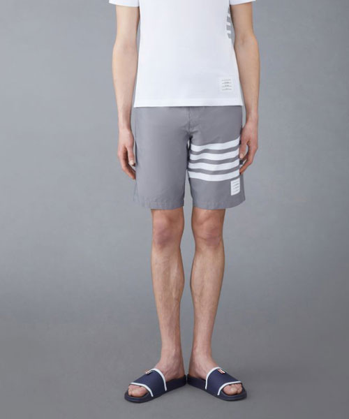 P-15443<br><b>THOM BROWNE</b><br>스윔 테크 4-바 드로스트링 웨이스트 보드 쇼츠</b><br>[매장가-100만원대]