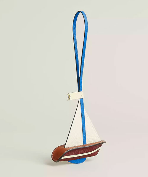 A-39728<br><b>HERMES</b><br>SAIL 24 CHARM</b><br>[매장가-200만원대]