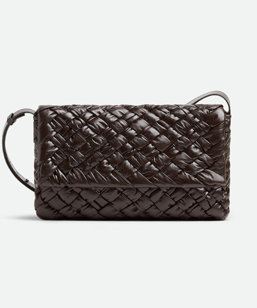 A-40094<br><b>BOTTEGA VENETA</b><br>럼플 메신저 백</b><br>[매장가-500만원대]