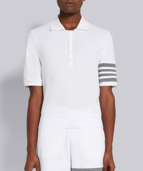 T-29787<br><b>THOM BROWNE</b><br>컴팩트 와플 립 커프 4-바 폴로 셔츠</b><br>[매장가-140만원대]