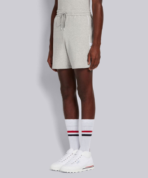 P-15646<br><b>THOM BROWNE</b><br>코튼 인터로크 심드 4-바 트랙 쇼츠</b><br>[매장가-70만원대]