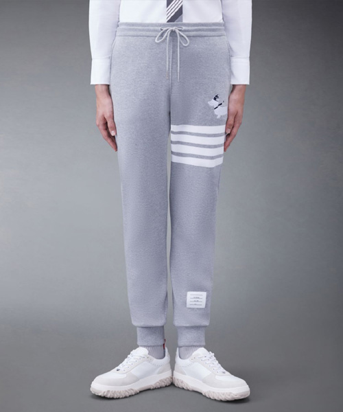 P-15649<br><b>THOM BROWNE</b><br>클래식 4-바 헥터 스웨트팬츠</b><br>[매장가-100만원대]