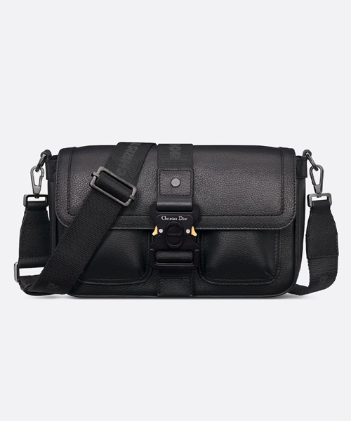 A-39931<br><b>DIOR</b><br>HIT THE ROAD 메신저 백</b><br>[매장가-450만원대]