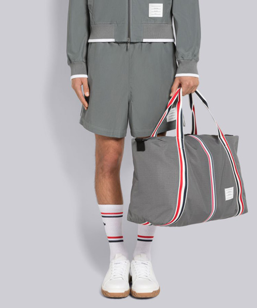 P-15541<br><b>THOM BROWNE</b><br>립스톱 탑스티치 트랙쇼츠</b><br>[매장가-100만원대]