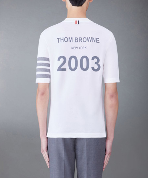 T-29876<br><b>THOM BROWNE</b><br>저지 2023 4-바 티셔츠</b><br>[매장가-70만원대]