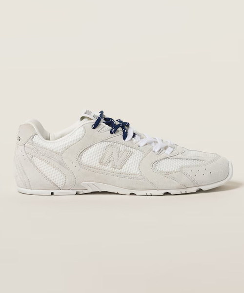A-40464<br><b>MIU MIU x NEW BALANCE</b><br>스웨이드 & 메쉬 스니커즈</b><br>[매장가-150만원대]