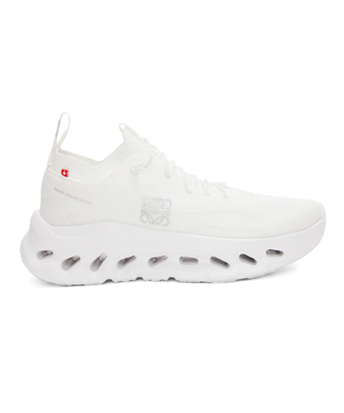 A-40516<br><b>LOEWE x ON RUNNING</b><br>클라우틸트 스니커즈</b><br>[매장가-60만원대]