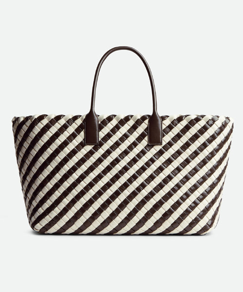 A-40601<br><b>BOTTEGA VENETA</b><br>라지 카밧 내츄럴 폰덴테</b><br>[매장가-1300만원대]