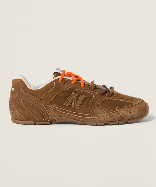 A-40466<br><b>MIU MIU x NEW BALANCE</b><br>스웨이드 & 메쉬 스니커즈</b><br>[매장가-150만원대]