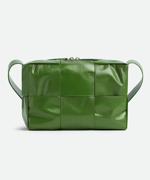 A-41059<br><b>BOTTEGA VENETA</b><br>아르코 카메라 미디엄 백</b><br>[매장가-400만원대]