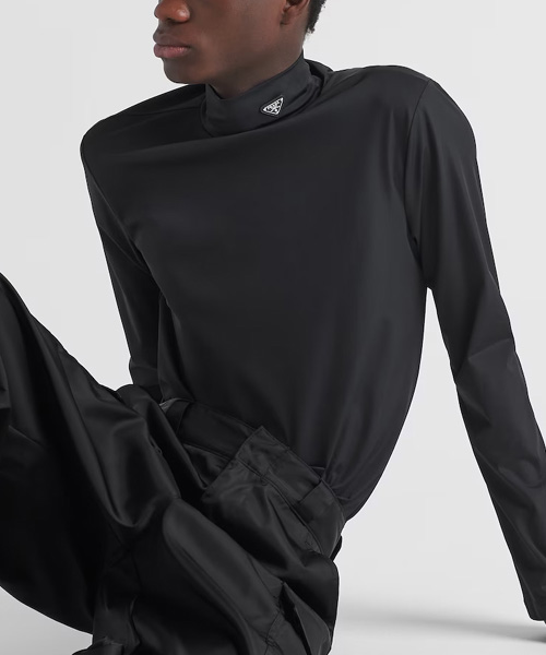 T-30155<br><b>PRADA</b><br>스트레치 코튼 터틀넥</b><br>[매장가-130만원대]