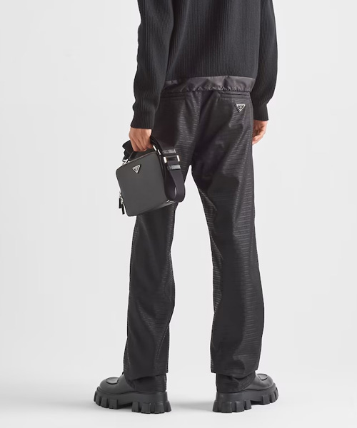 P-15836<br><b>PRADA</b><br>리나일론 팬츠</b><br>[매장가-270만원대]