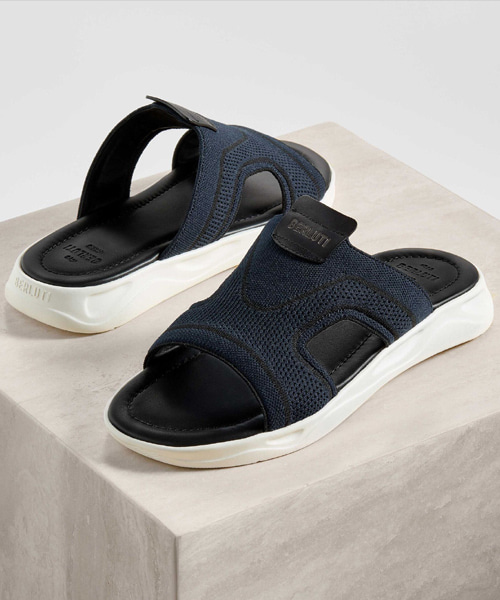 A-41149<br><b>BERLUTI</b><br>쉐도우 니트 & 레더 샌들</b><br>[매장가-120만원대]