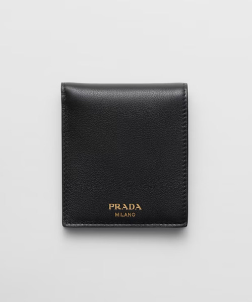 A-41073<br><b>PRADA</b><br>가죽 반지갑</b><br>[매장가-100만원대]