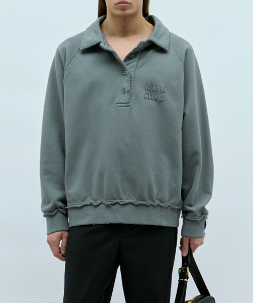 T-30301<br><b>MIU MIU</b><br>가먼트 다이 코튼 플리스 맨투맨</b><br>[매장가-180만원대]