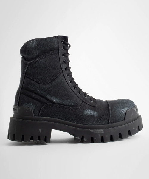 A-41424<br><b>BALENCIAGA</b><br>레이스업 컴벳 부츠</b><br>[매장가-100만원대]