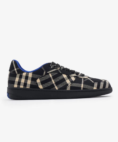 A-41270<br><b>BURBERRY</b><br>체크 테라스 스니커즈</b><br>[매장가-90만원대]