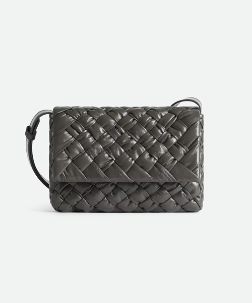 A-41505<br><b>BOTTEGA VENETA</b><br>스몰 럼플 메신저 백</b><br>[매장가-470만원대]
