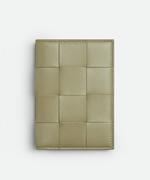 A-41226<br><b>BOTTEGA VENETA</b><br>카세트 여권 케이스</b><br>[매장가-50만원대]