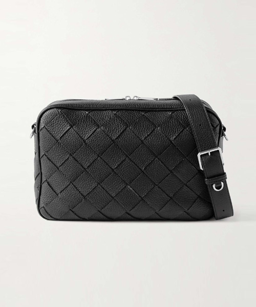 A-41645<br><b>BOTTEGA VENETA</b><br>인트레치아토 가죽 메신저 백</b><br>[매장가-300만원대]