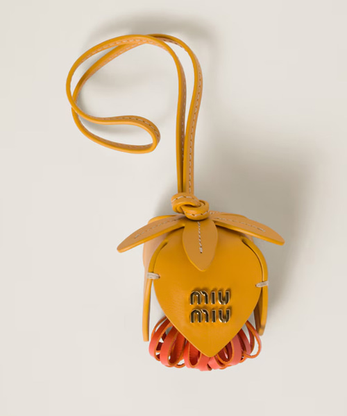 A-42145<br><b>MIU MIU</b><br>가죽 트릭</b><br>[매장가-50만원대]