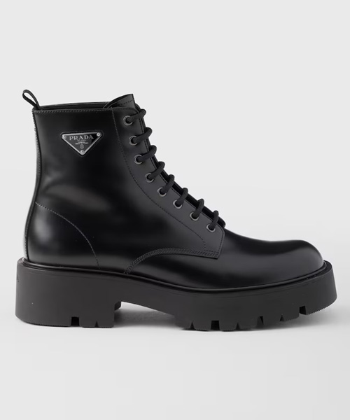 A-41919<br><b>PRADA</b><br>브러쉬드 가죽 컴뱃 부츠</b><br>[매장가-220만원대]