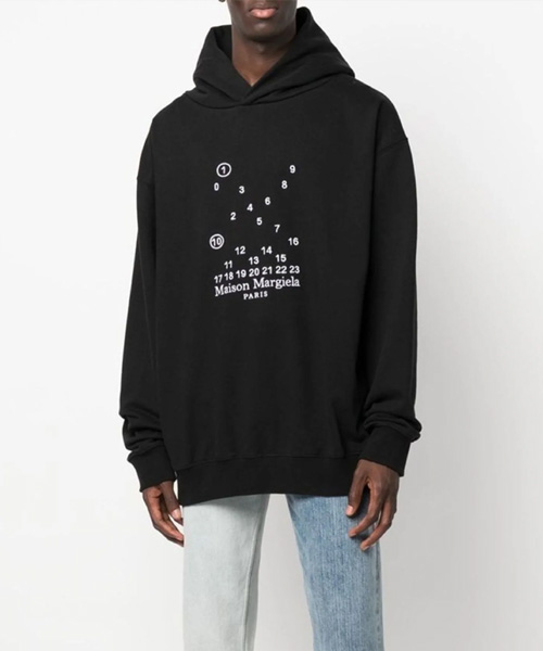 T-30569<br><b>MAISON MARGIELA</b><br>로고 후드 스웨트셔츠</b><br>[매장가-110만원대]
