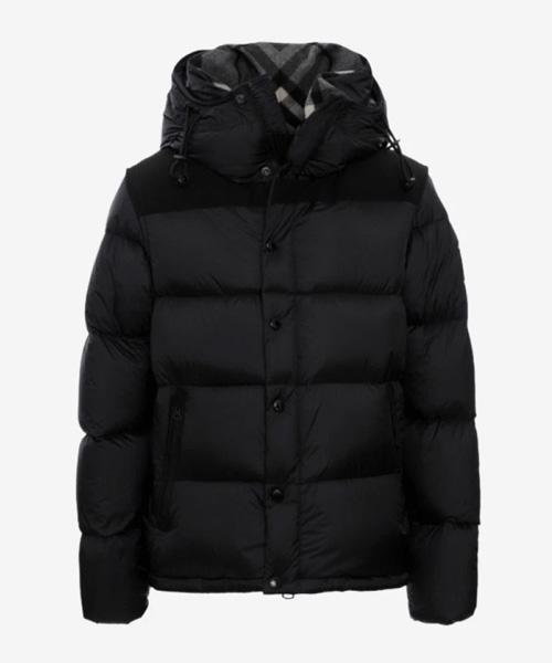 JK-23867<br><b>BURBERRY</b><br>디테처블 슬리브 후드 푸퍼 자켓</b><br>[매장가-150만원대]