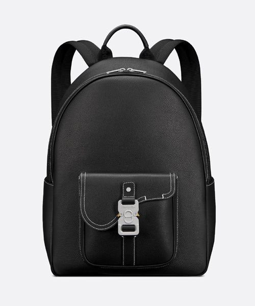 A-42211<br><b>DIOR</b><br>그레인 가죽 새들 지퍼 백팩</b><br>[매장가-400만원대]