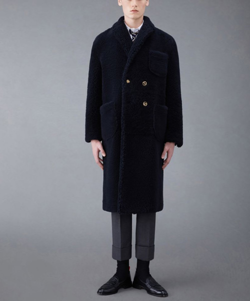 JK-23846<br><b>THOM BROWNE</b><br>다이드 시어링 더블 오버코트</b><br>[매장가-1200만원대]